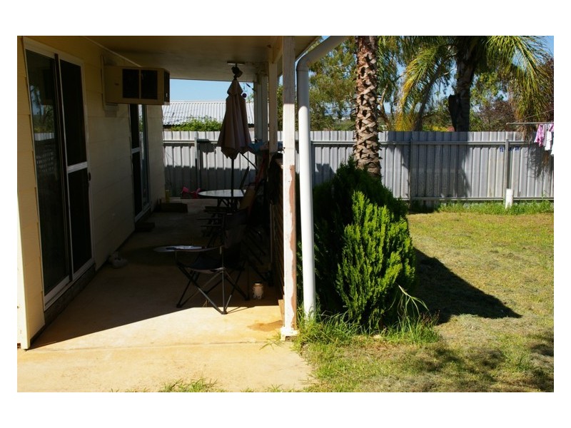 60 Lee Street, Cowra NSW 2794