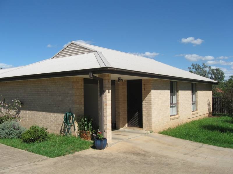 1/53 Wellington Street, Cowra NSW 2794