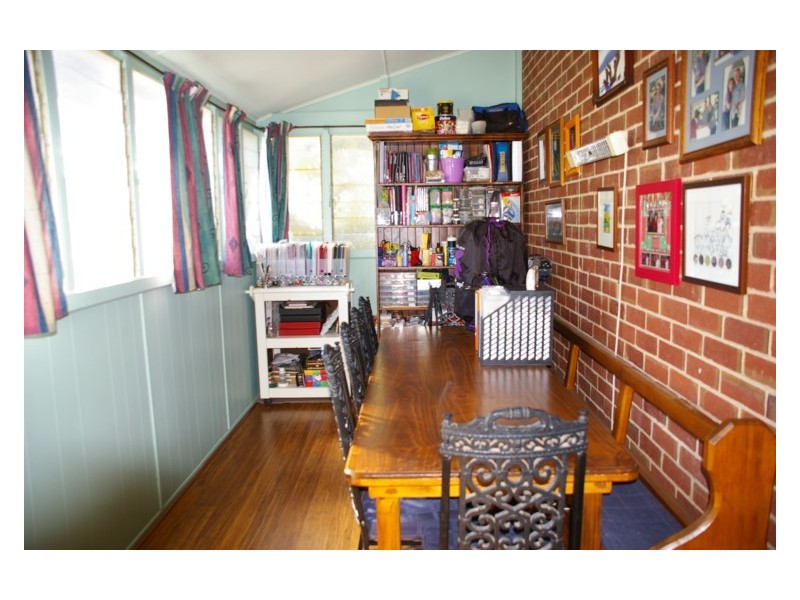 18 Bartlett Avenue, Cowra NSW 2794