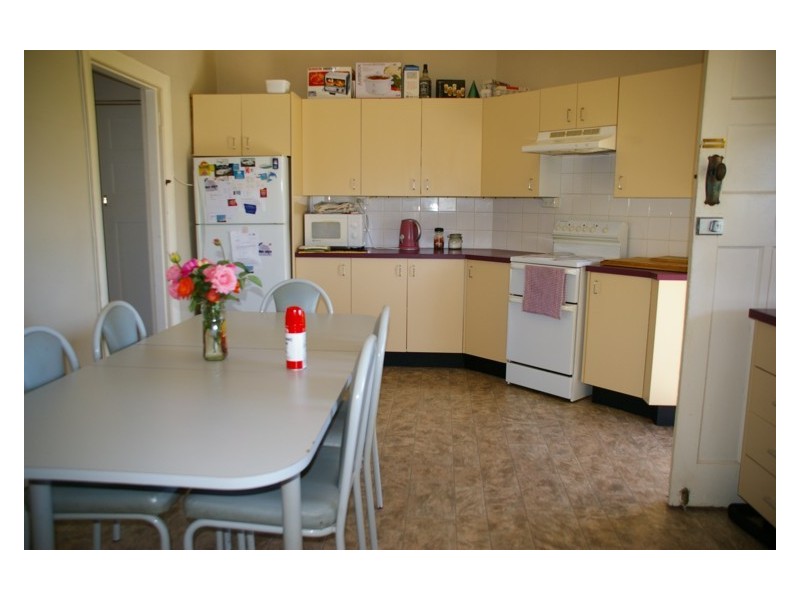 66 Fitzroy Avenue, Cowra NSW 2794