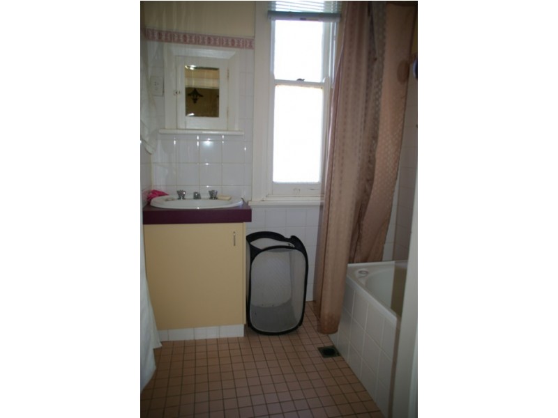 66 Fitzroy Avenue, Cowra NSW 2794