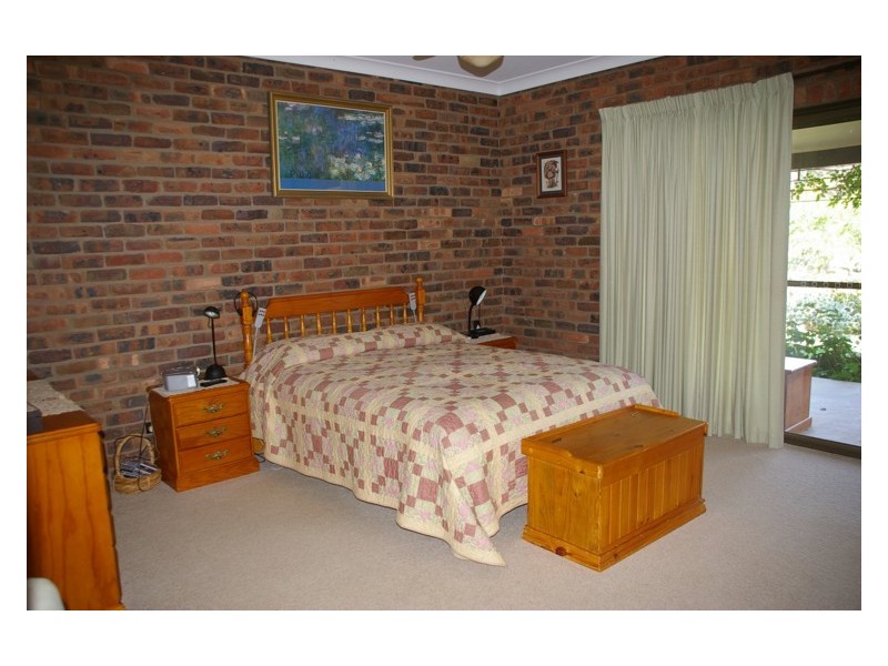 107 Dorset Lane, Cowra NSW 2794