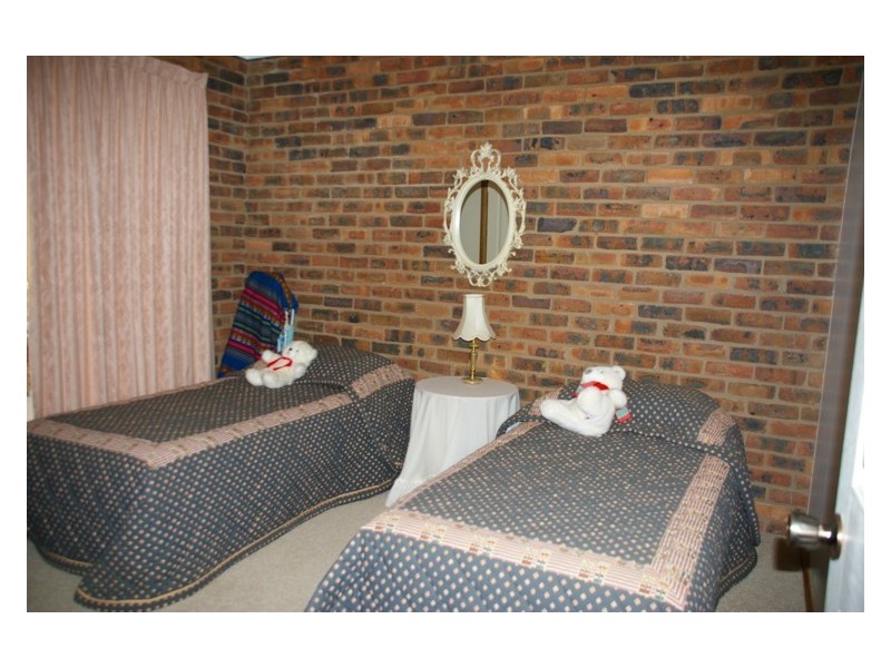 107 Dorset Lane, Cowra NSW 2794