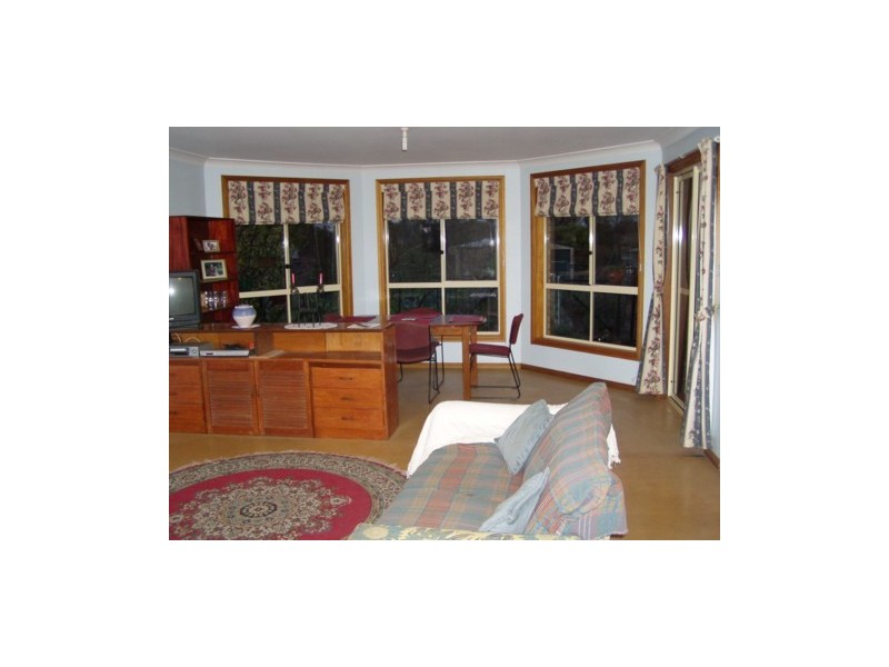 25 Camp Lane, Cowra NSW 2794