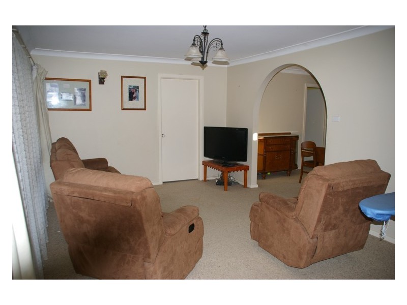 16 Ranken Street, Cowra NSW 2794