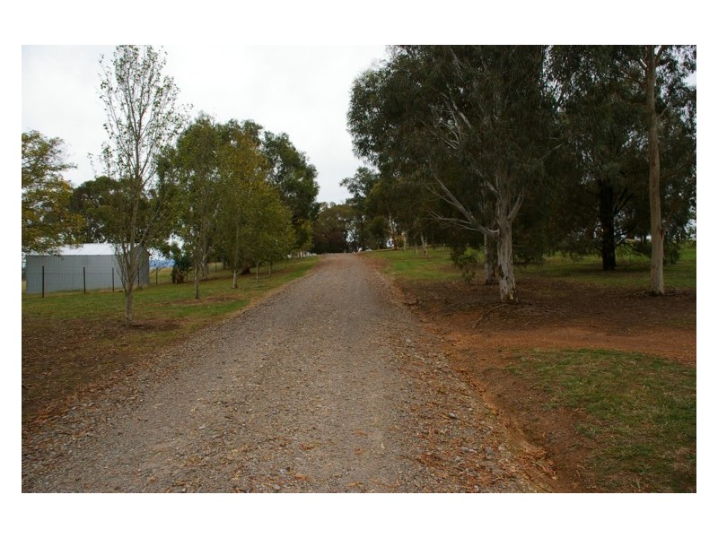 80 Wells Lane, Mandurama NSW 2792