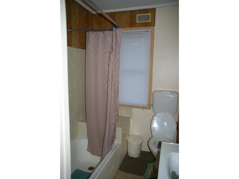 29 Eulo Street, Cowra NSW 2794