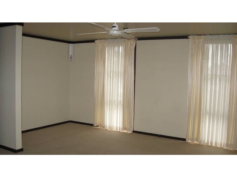 75A Darling Street, Cowra NSW 2794