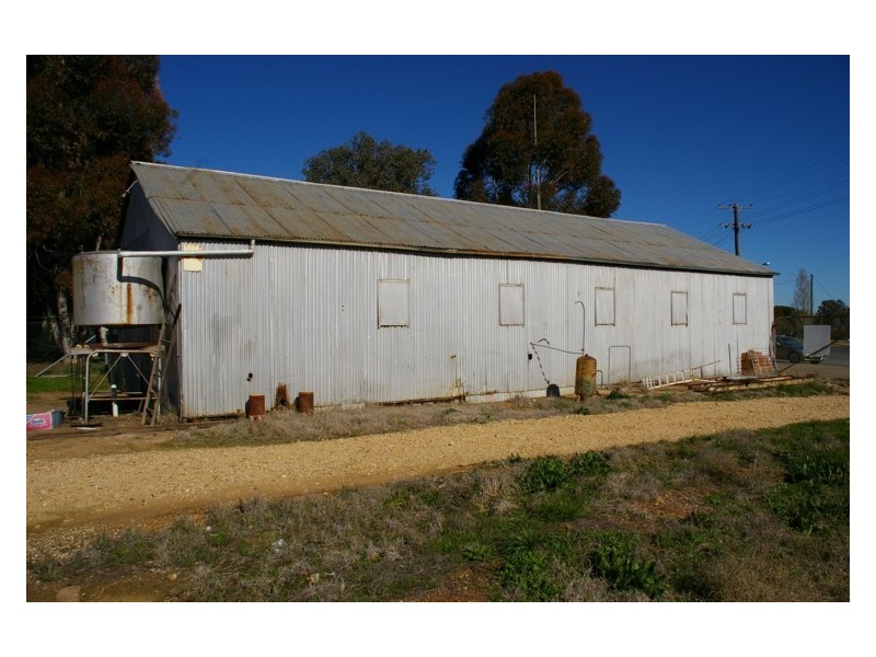 9-13 Bumbaldry Road, Greenethorpe NSW 2809