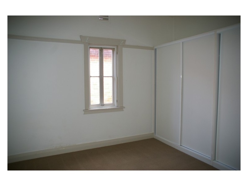 14 Vaux Lane, Cowra NSW 2794