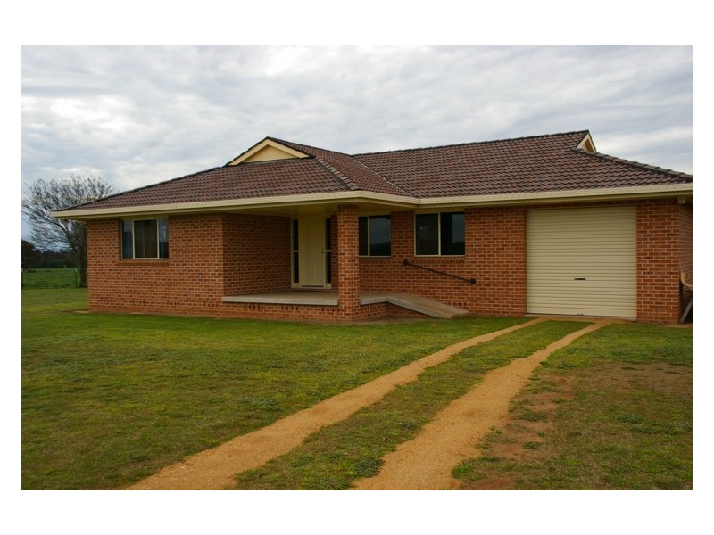 571 Chiverton Road, Cowra NSW 2794