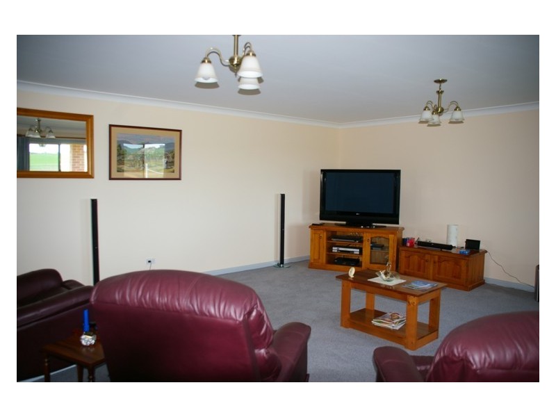 571 Chiverton Road, Cowra NSW 2794