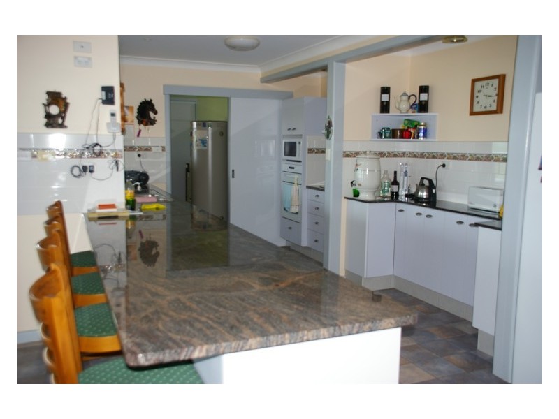 571 Chiverton Road, Cowra NSW 2794