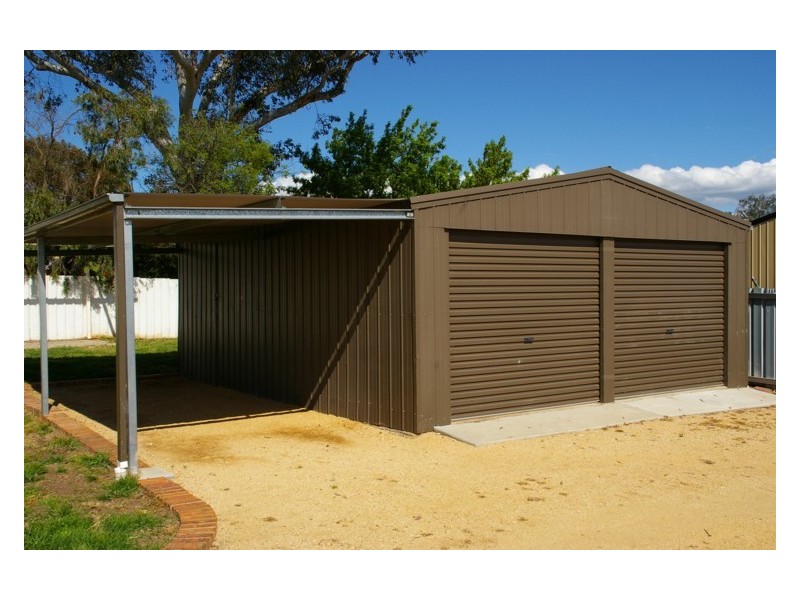 15 Parkes Street, Cowra NSW 2794