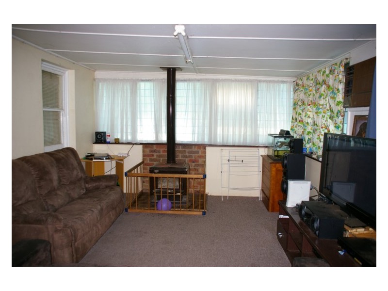 22 Lachlan Street, Cowra NSW 2794