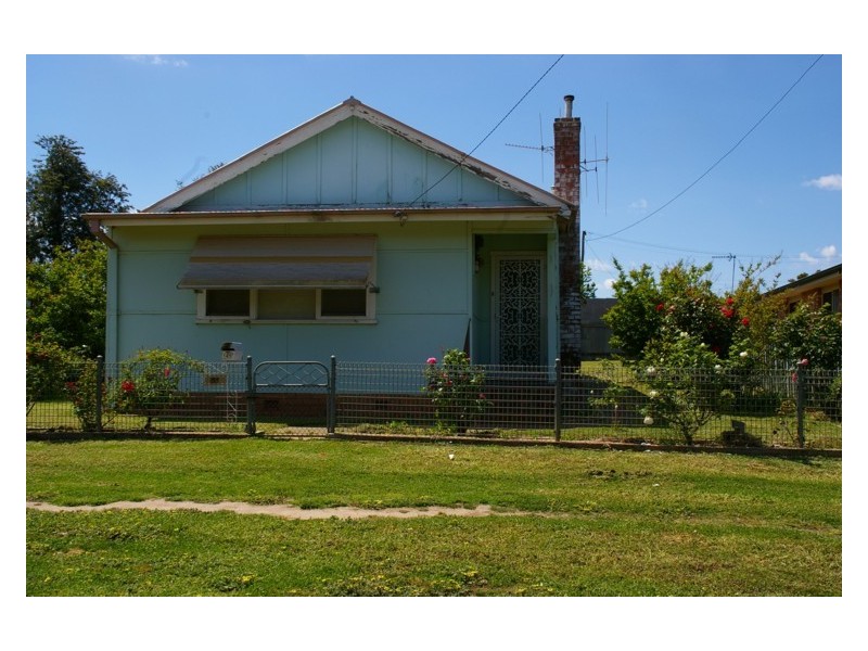 149 Taragala Street, Cowra NSW 2794