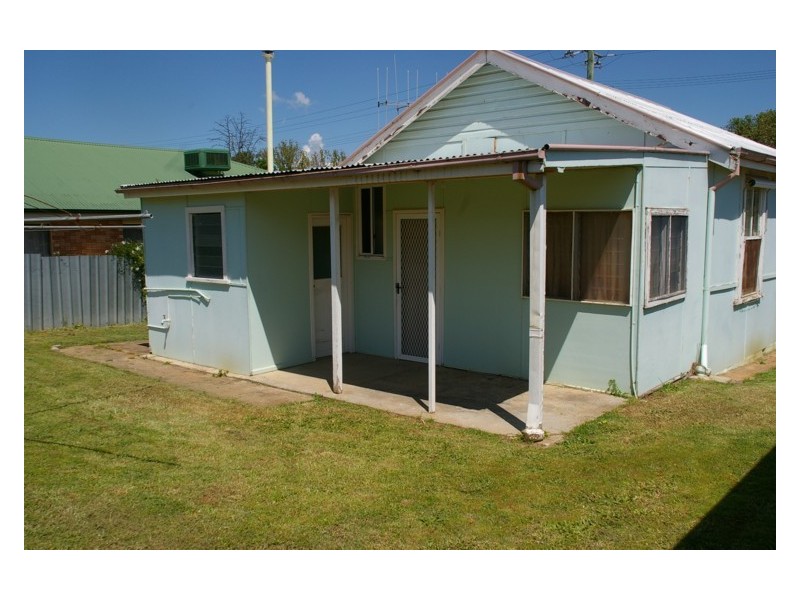 149 Taragala Street, Cowra NSW 2794