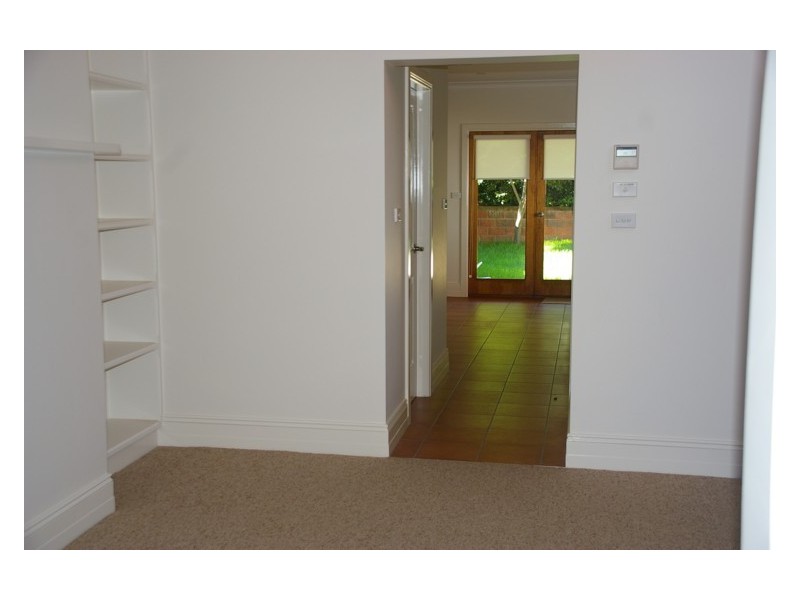 14 B Liverpool, Cowra NSW 2794