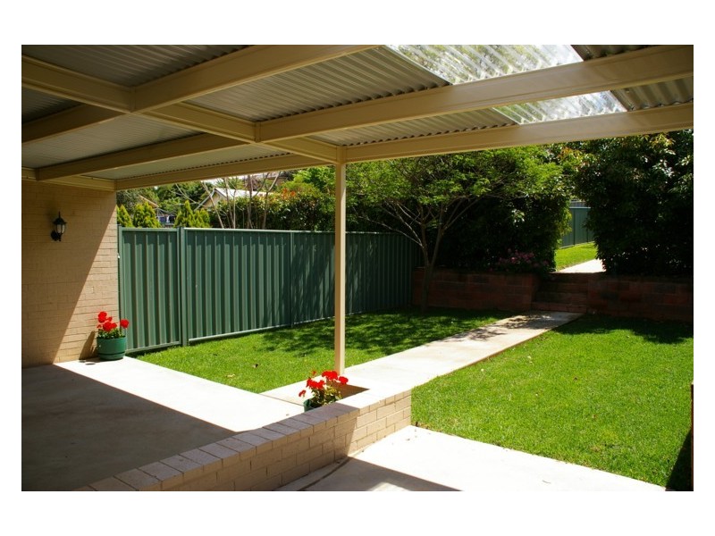 14 B Liverpool, Cowra NSW 2794