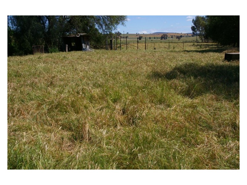 18 Rawson Street, Greenethorpe NSW 2809