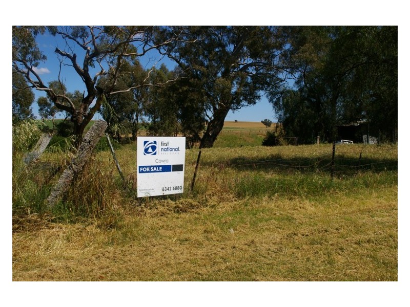 18 Rawson Street, Greenethorpe NSW 2809