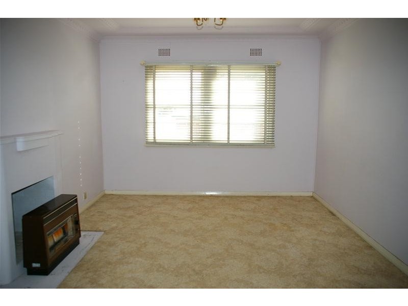 23 Coota Street, Cowra NSW 2794