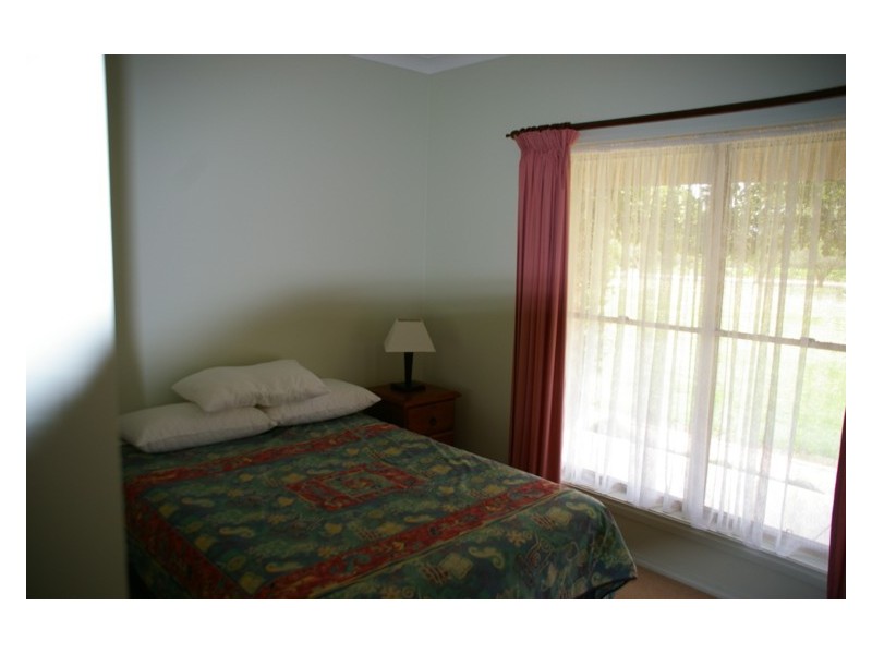 44 Carro Park Road, Cowra NSW 2794