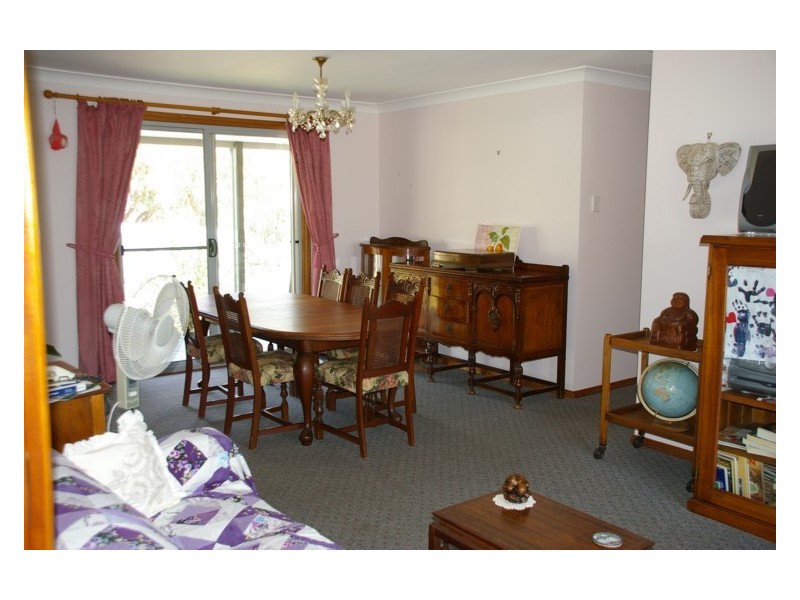 341 Horton Drive, Woodstock NSW 2793