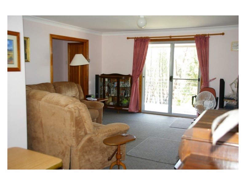 341 Horton Drive, Woodstock NSW 2793