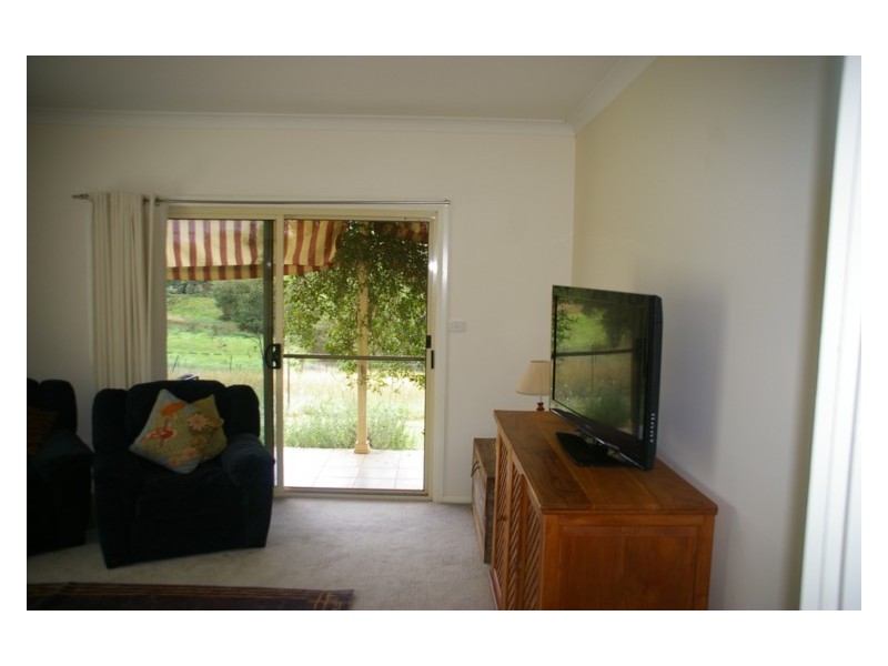 75 Willowvale Road, Cowra NSW 2794