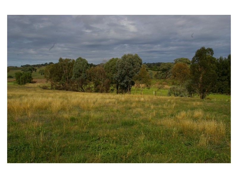 75 Willowvale Road, Cowra NSW 2794