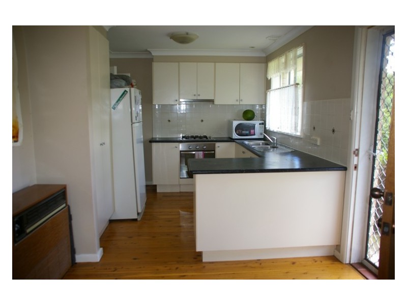 1 Elizabeth Avenue, Cowra NSW 2794