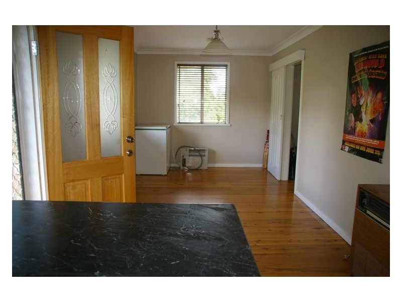 1 Elizabeth Avenue, Cowra NSW 2794