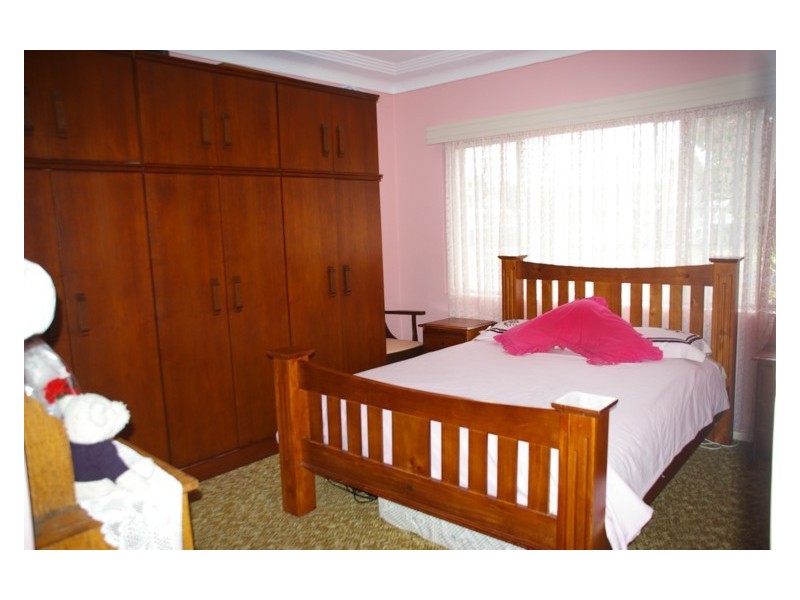 21 Watt Street, Cowra NSW 2794