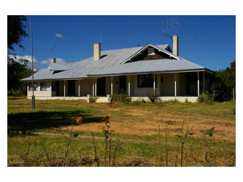 Fernhill Road, Crowther NSW 2803