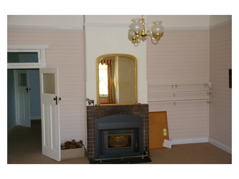Fernhill Road, Crowther NSW 2803