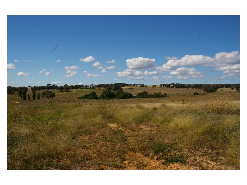 Fernhill Road, Crowther NSW 2803