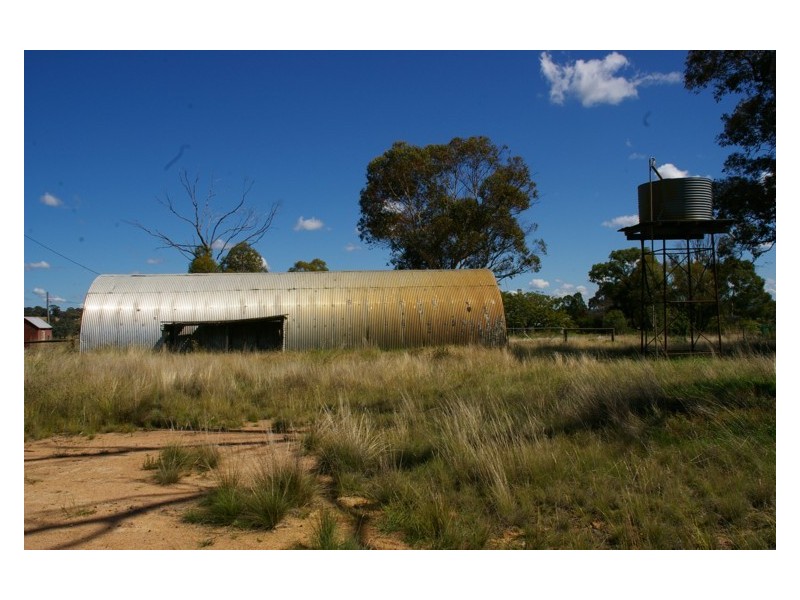 Fernhill Road, Crowther NSW 2803
