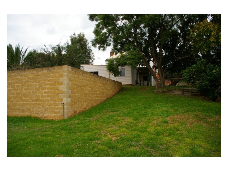 7 Daly Street, Cowra NSW 2794