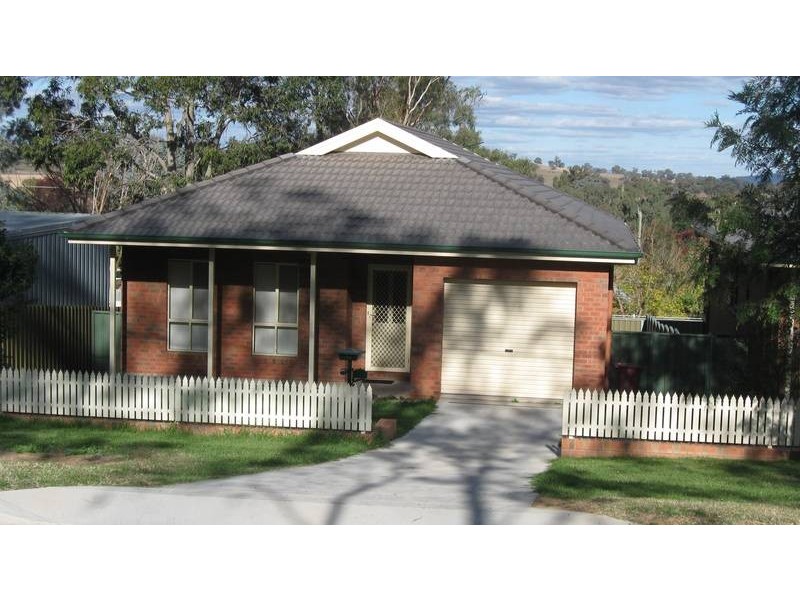 3/2 Amie Street, Cowra NSW 2794