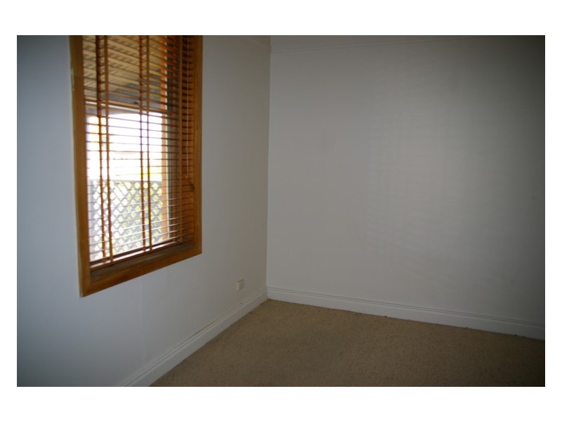 24 Waugoola Street, Cowra NSW 2794