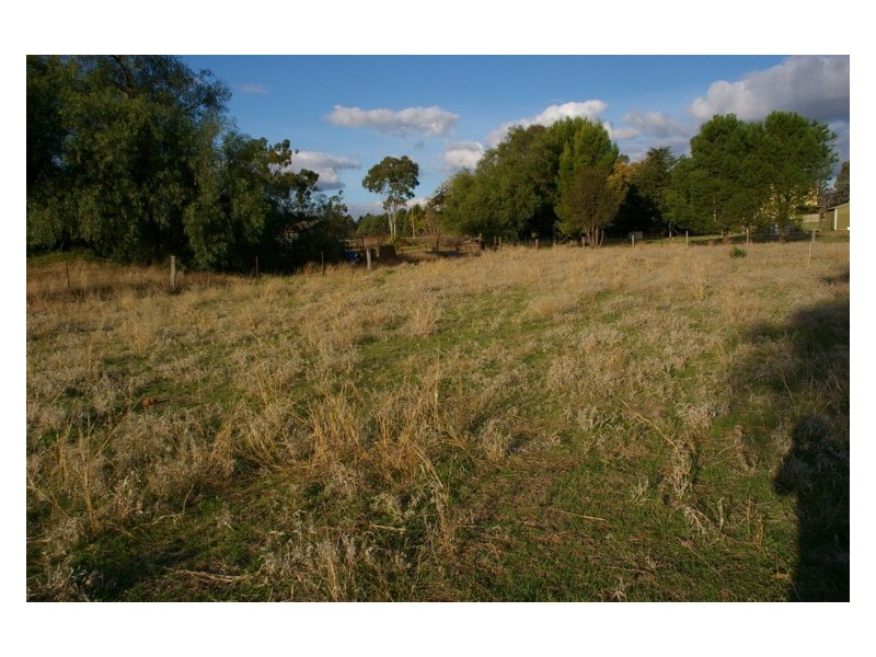 12 Lachlan Street, Billimari NSW 2804