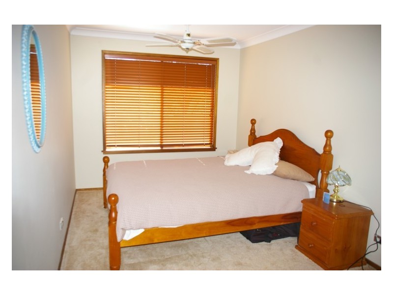 9 Amaroo Avenue, Cowra NSW 2794