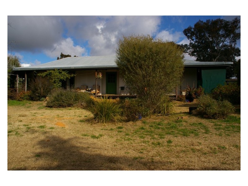 Mid Western Highway, Cowra NSW 2794