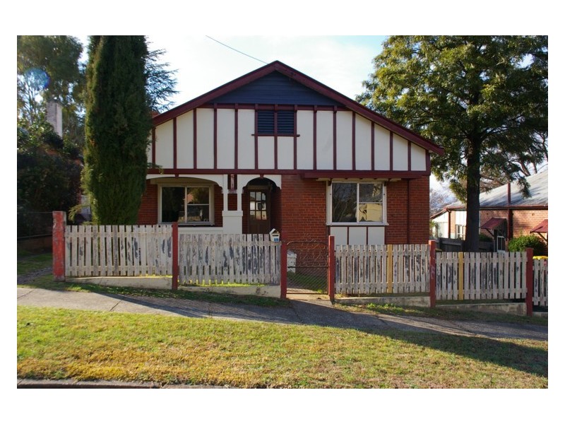 149 Fitzroy Street, Cowra NSW 2794