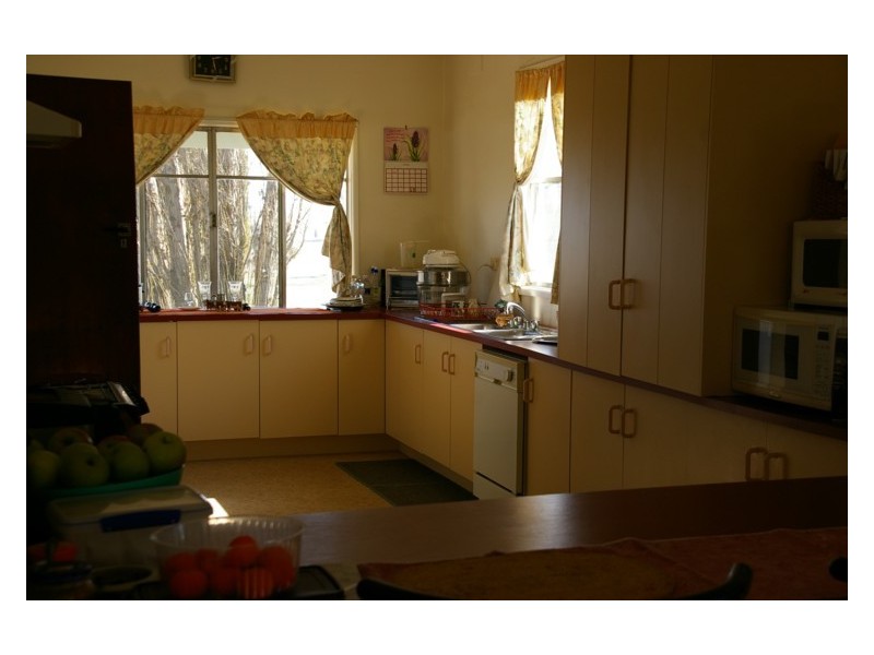 Canowindra Road, Cowra NSW 2794