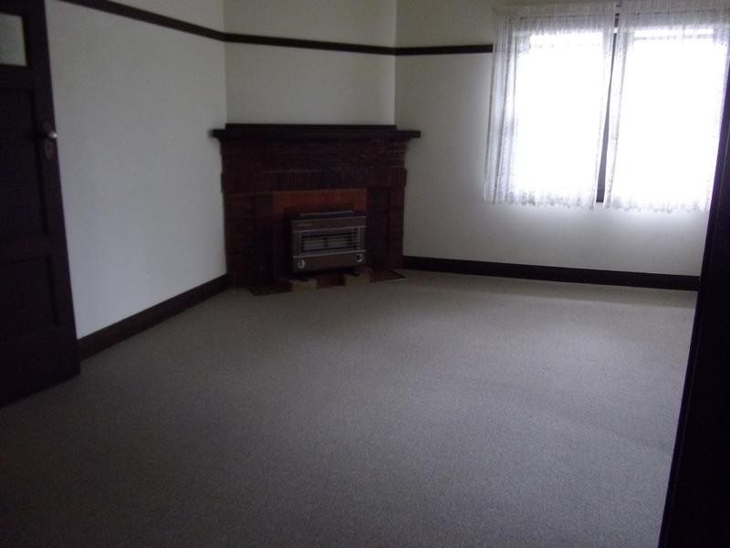 80 Kendal Street, Cowra NSW 2794