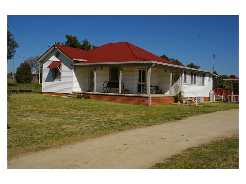 34 River Park Road, Cowra NSW 2794