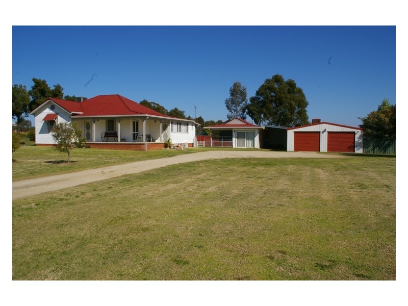 34 River Park Road, Cowra NSW 2794