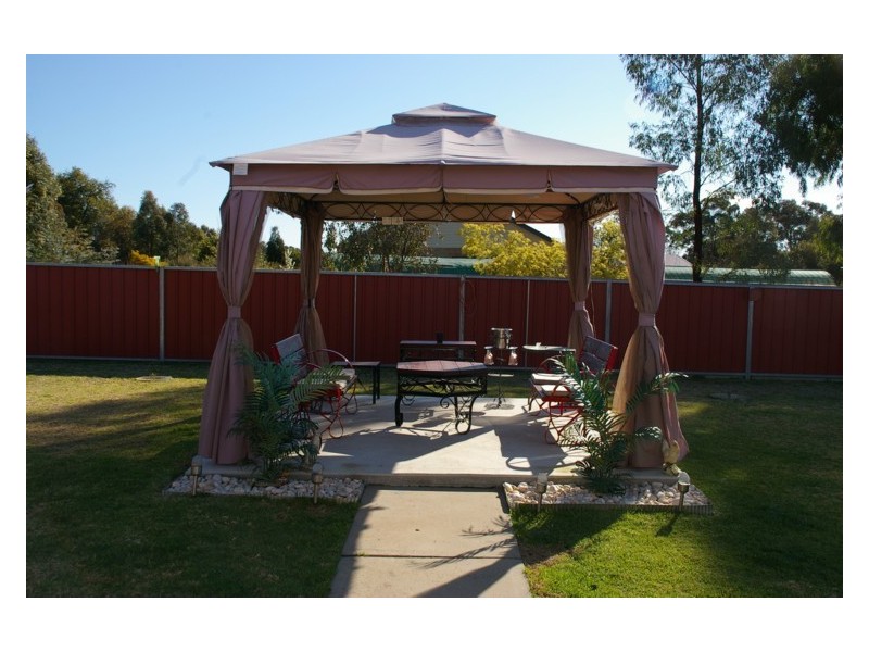 34 River Park Road, Cowra NSW 2794